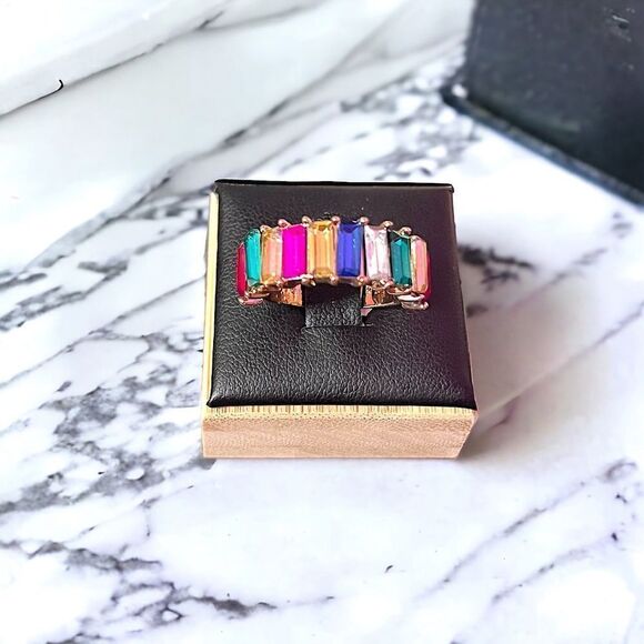 Multi-color Baguette Rhinestone Gold Tone Ring Size 6.75 NWT - Picture 2 of 3